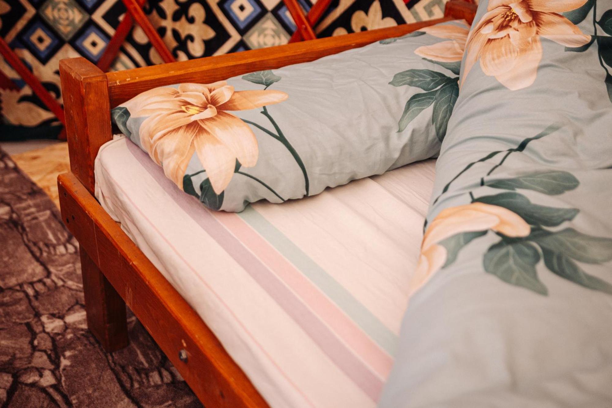 Eco Yurt Camp Arashan Hotel Teploklyuchenka Luaran gambar