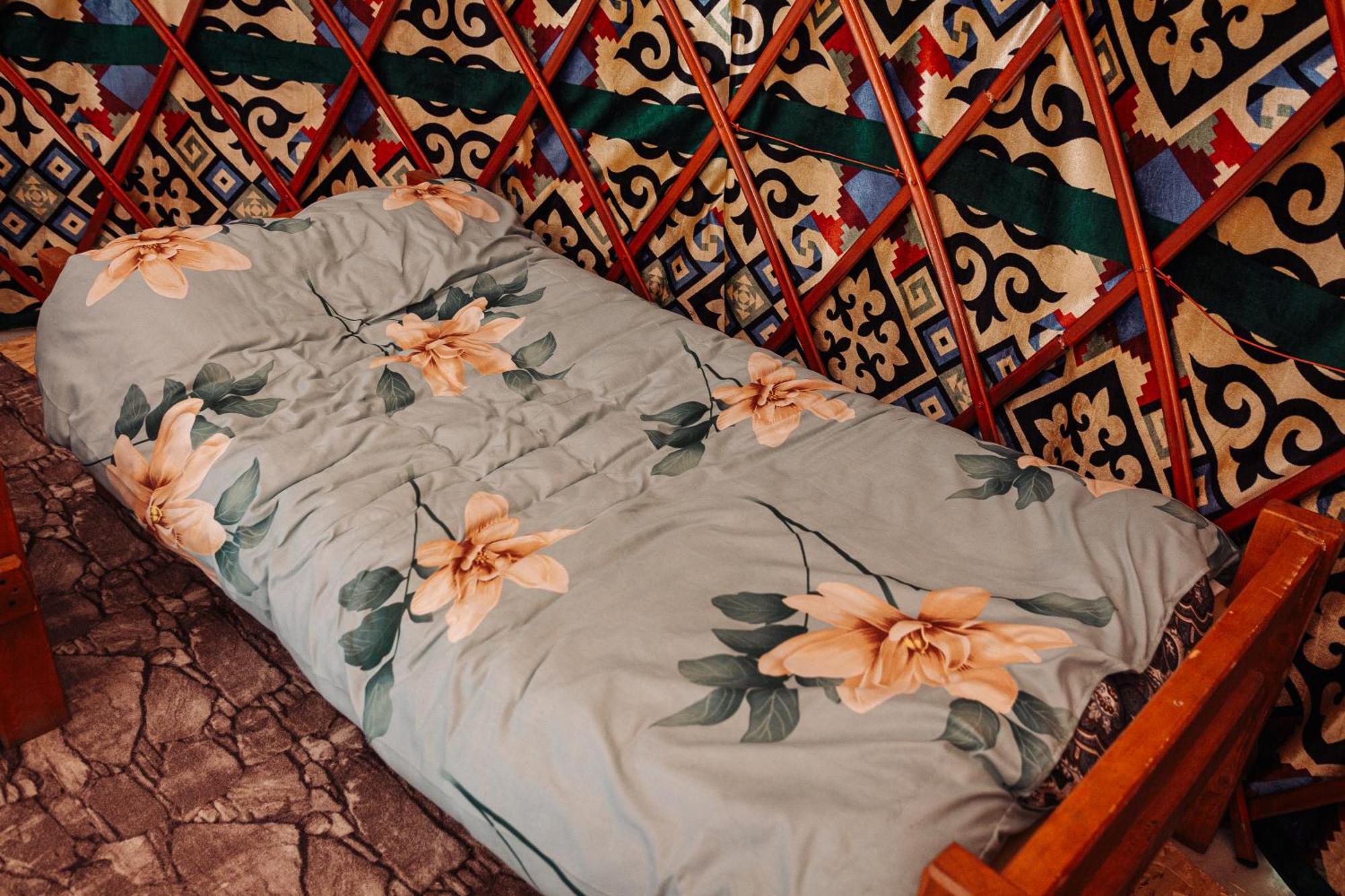 Eco Yurt Camp Arashan Hotel Teploklyuchenka Luaran gambar