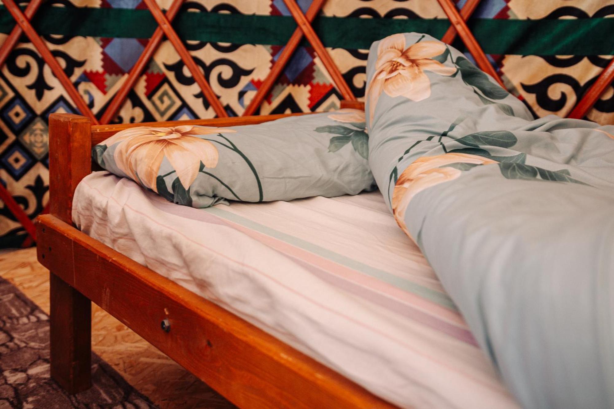 Eco Yurt Camp Arashan Hotel Teploklyuchenka Luaran gambar
