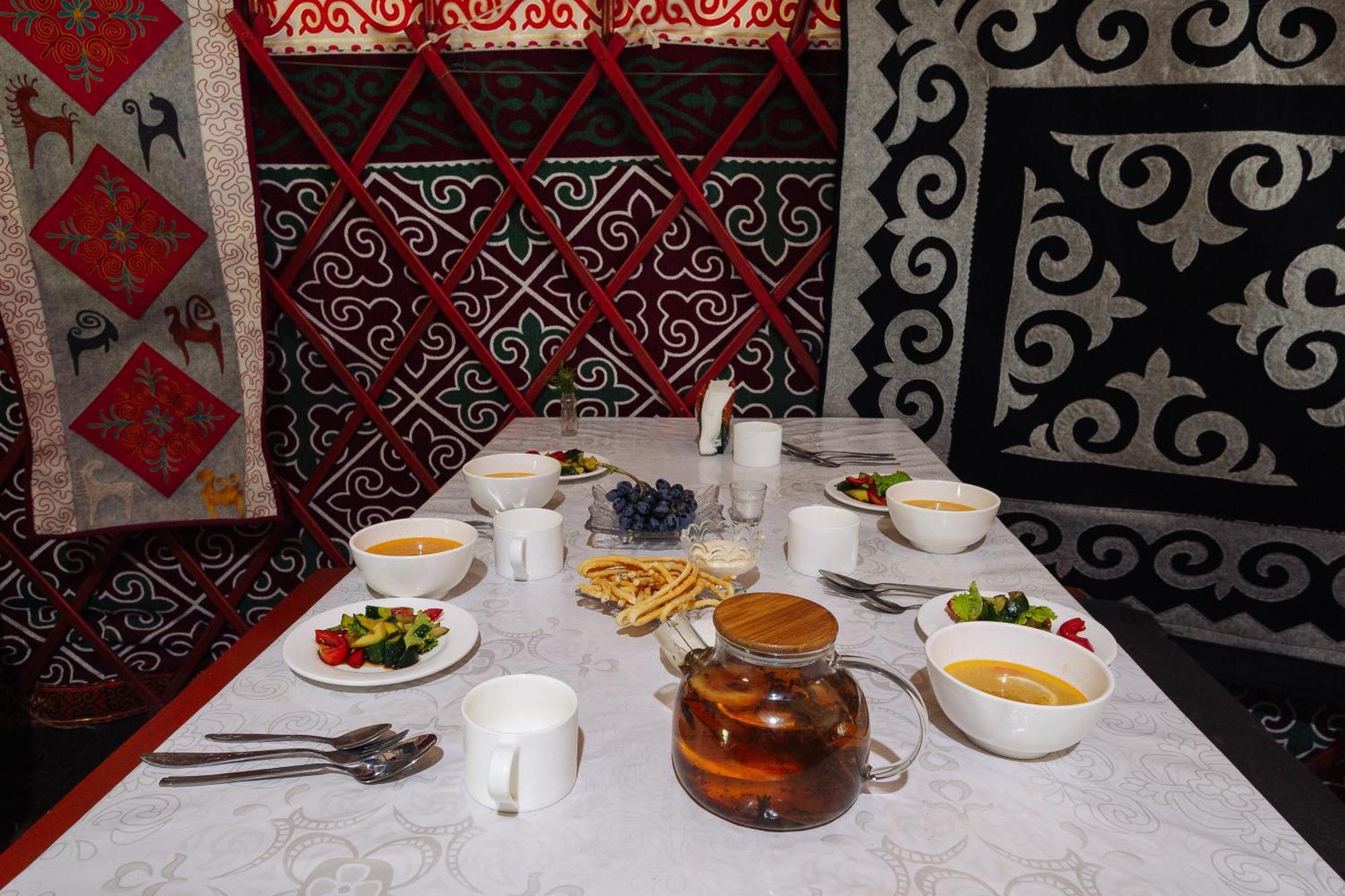 Eco Yurt Camp Arashan Hotel Teploklyuchenka Luaran gambar