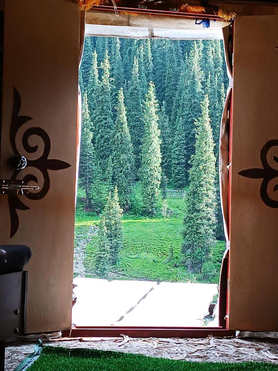 Eco Yurt Camp Arashan Hotel Teploklyuchenka Luaran gambar